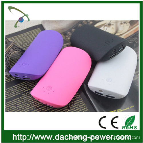 Factory wholesale Cute Pillow Shape portable power bank 5600mAh power bank